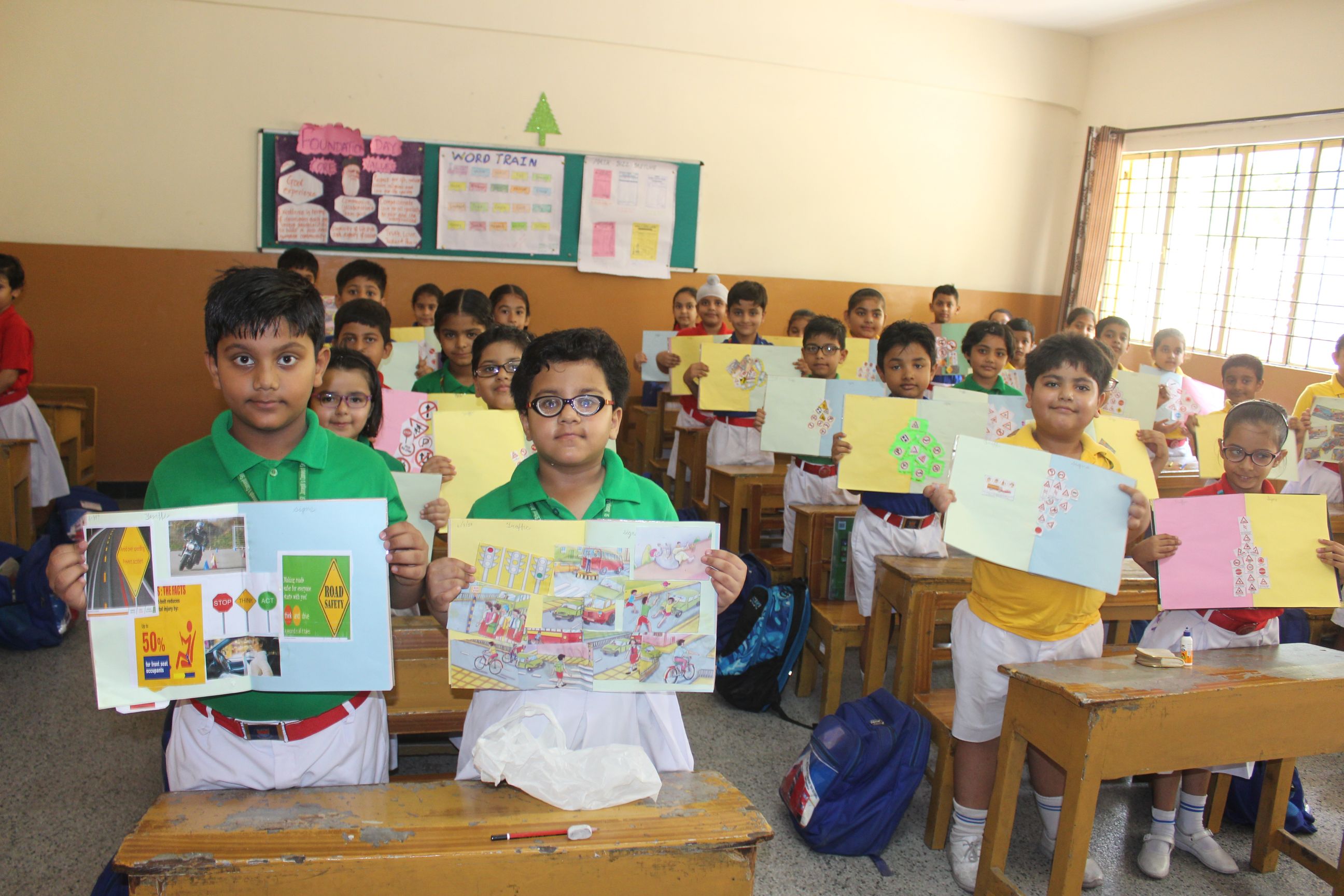 COLLAGE MAKING ACTIVITY (CLASS II)